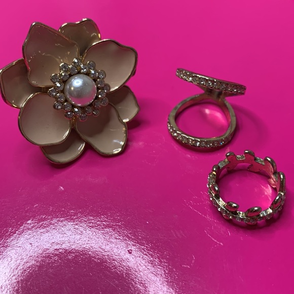 3 Assorted Gold Rings - Picture 2 of 2